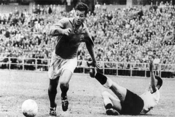 并吸引游客 并吸引游客