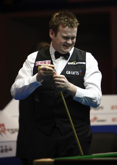 一边是不舍 一边是不舍