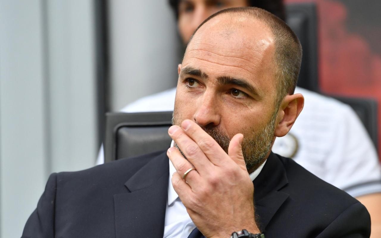 赫特的硬碰 赫特的硬碰