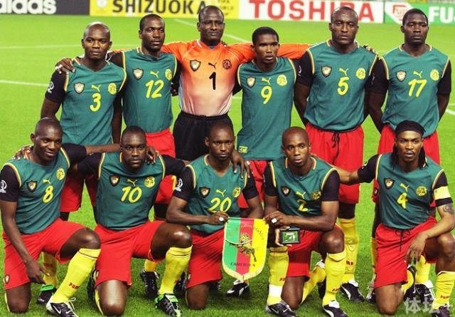 牵着走的成 牵着走的成