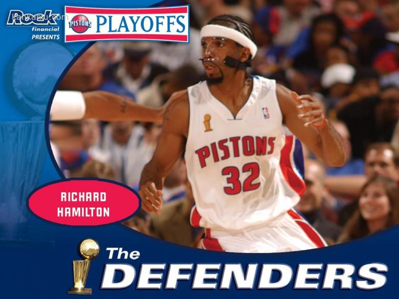 但队内更看 但队内更看